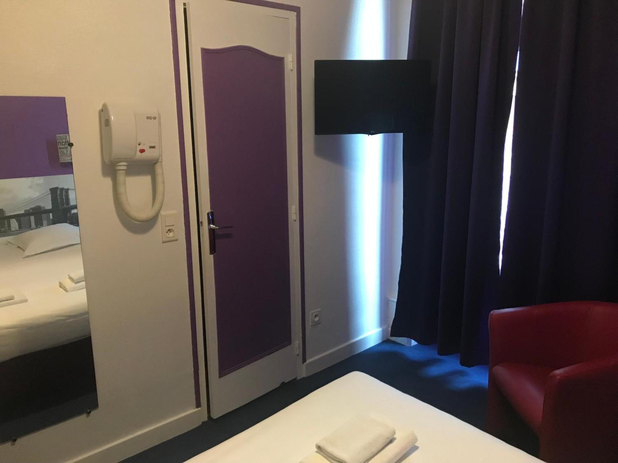 Hotel Couleurs Sud Centre-Ville Gare Charleville-Mézières المظهر الخارجي الصورة